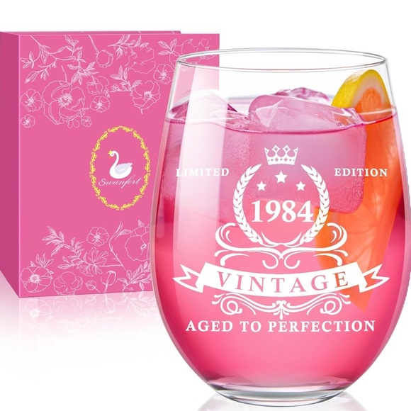 VINTAGE | 1984 Swanfort Wine Glass With Gift Box - Picture 4 of 4